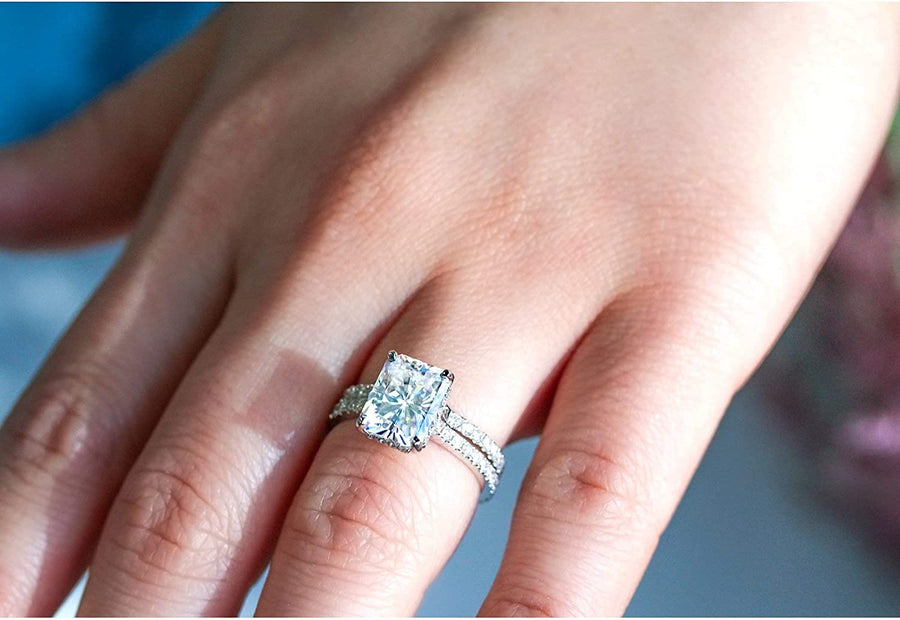 3-2/5Ct.Tw Radiant Moissanite Drop Halo Bridal Set (DEF/VS)