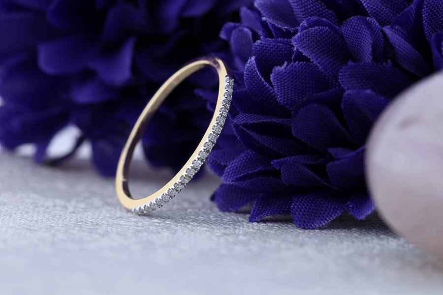 round White Diamond Stackable Wedding Band for Women (0.08 Ctw, Color I-J, Clarity I1-I3) in Gold