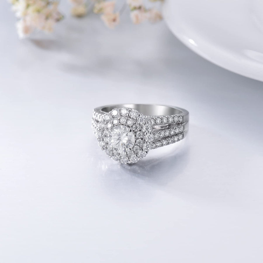 1.5 Carat (Ctw) D-VVS1 Moissanite Engagement Rings for Women Platinum Plated Silver Rings Moissanite Rings